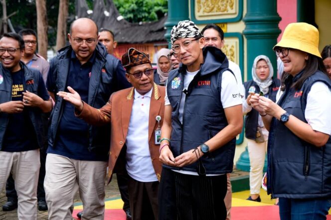 
					Menparekraf Pastikan Kesiapan TMII Sambut Libur Panjang