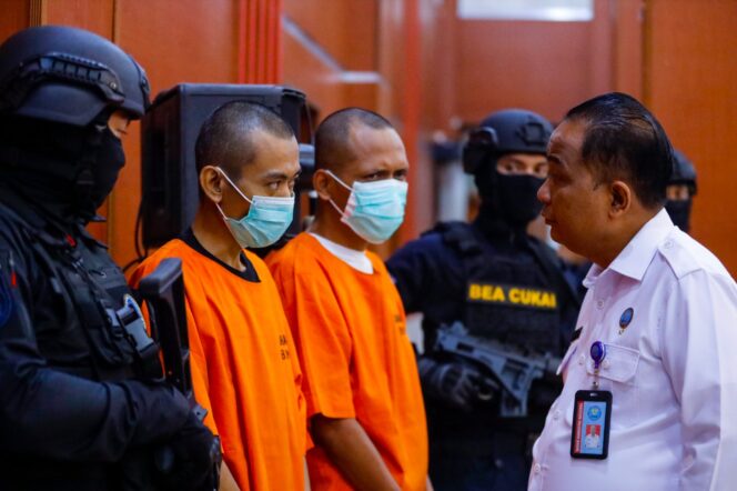
					BNN-BEA DAN CUKAI BERHASIL GAGALKAN PENYELUNDUPAN GANJA THAILAND JARINGAN SINDIKAT NARKOTIKA INTERNASIONAL