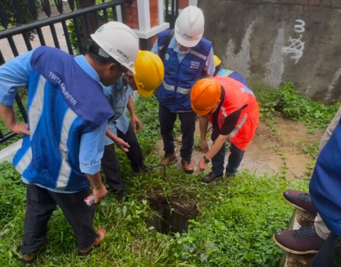 
					Upaya Mitigasi Perumda Air Minum Tirta Kahuripan Dalam Konservasi Sumber Mata Air Di Kabupaten Bogor